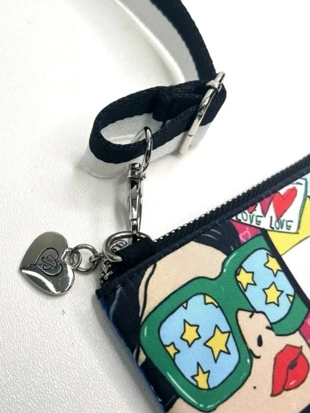 BRIGHTON Glam Girl Cross Body Pouch Purse, Fashionista Print, NWT - Picture 2 of 6